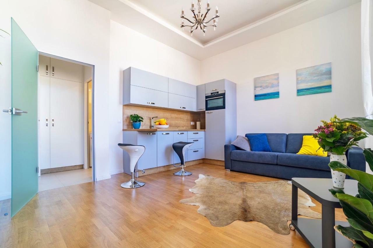 Ines Apartment Prague Praga Exterior foto