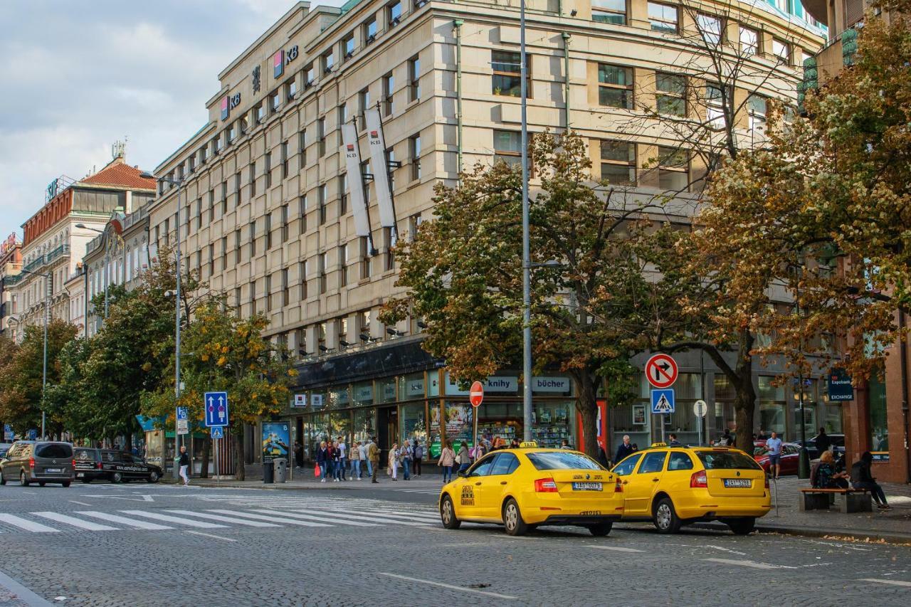 Ines Apartment Prague Praga Exterior foto
