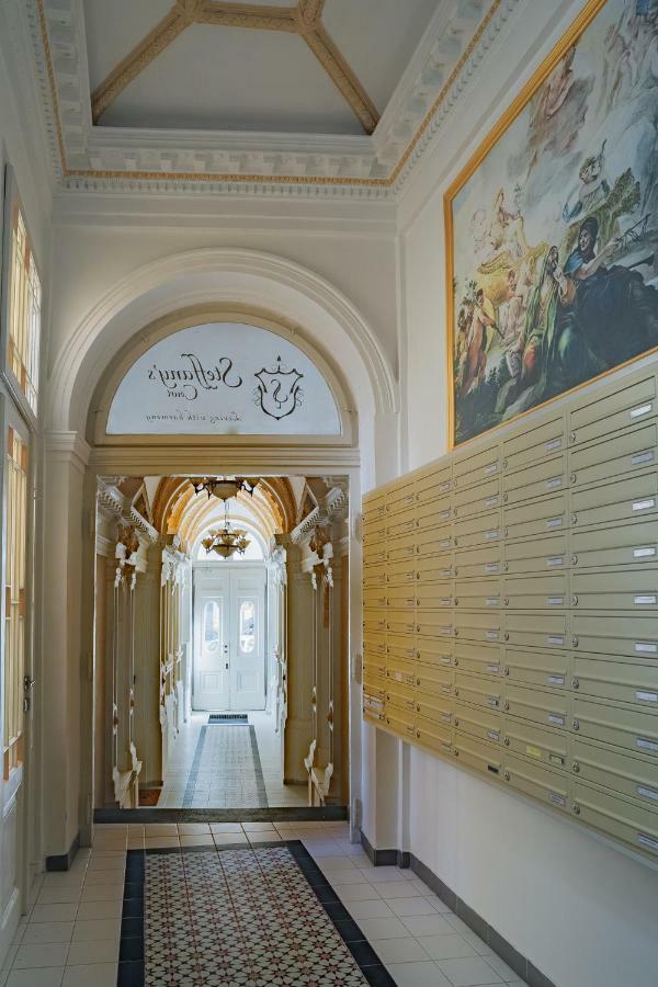 Ines Apartment Prague Praga Exterior foto